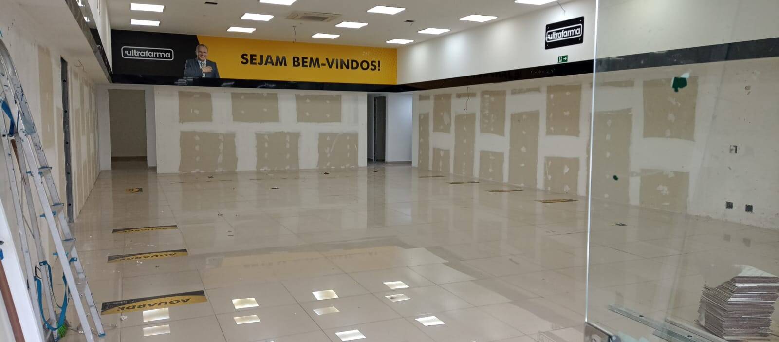 #25 - Prédio comercial para Venda em Carapicuíba - SP