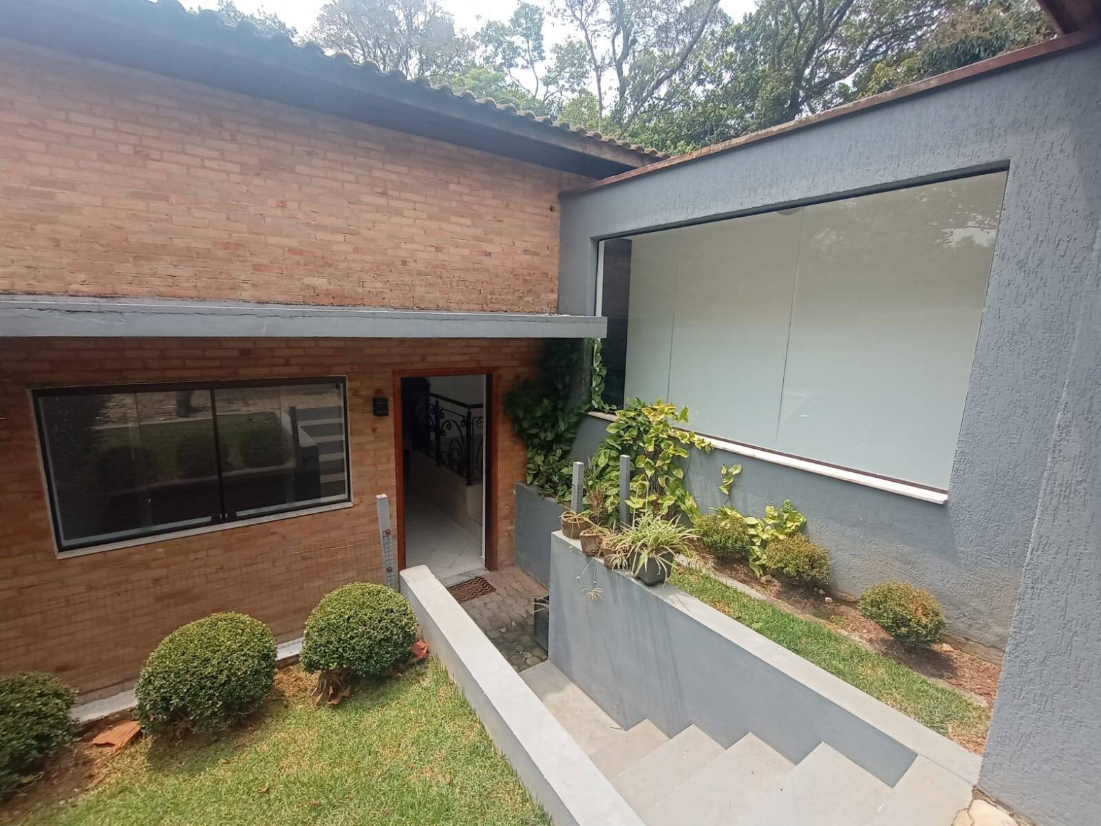 #158FAZL - Casa para Locação em Carapicuíba - SP