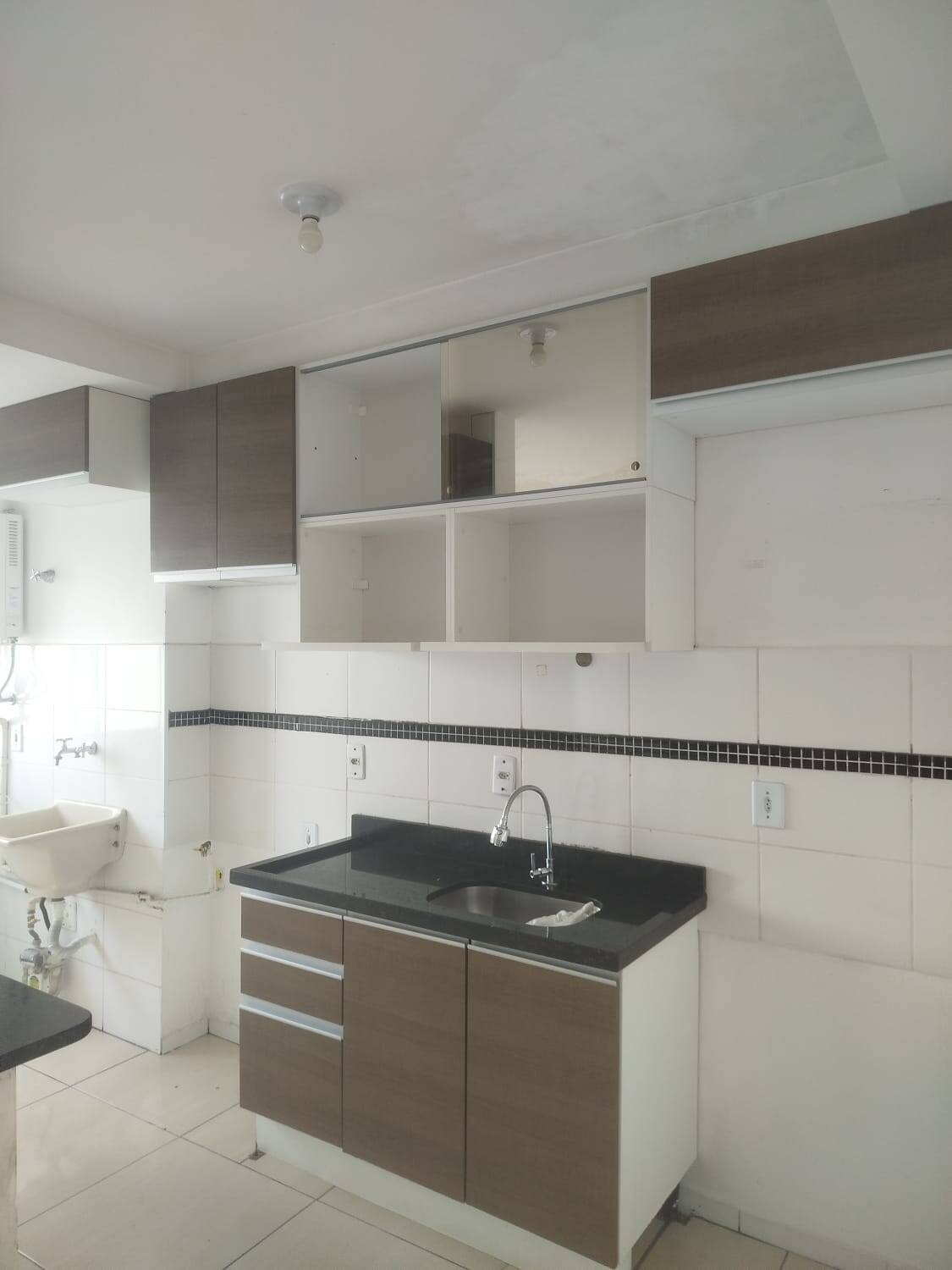 #fle184VE - Apartamento para Venda em Carapicuíba - SP