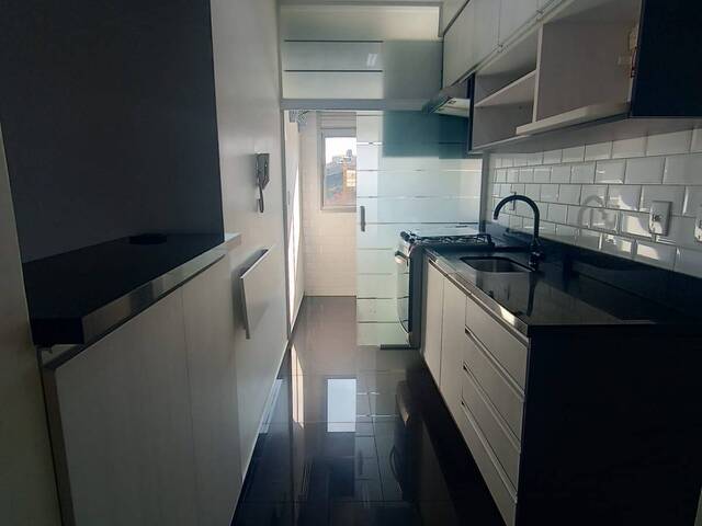 Apartamento para Locação em Carapicuíba - 2