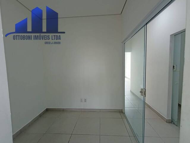 Sala para Venda em Cotia - 5