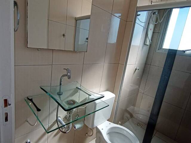 Apartamento para Venda em Carapicuíba - 4
