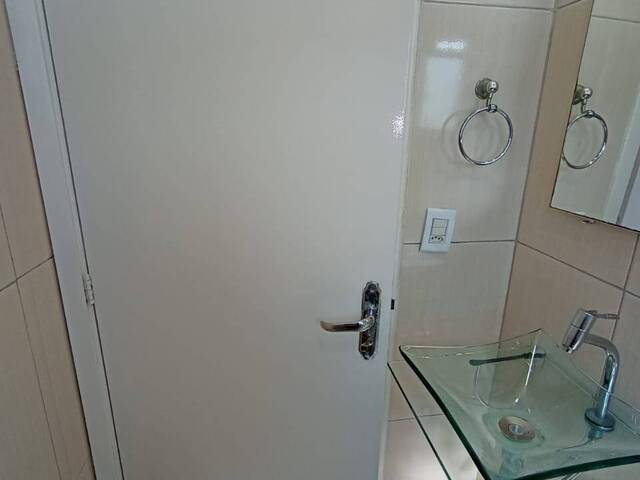 Apartamento para Venda em Carapicuíba - 5