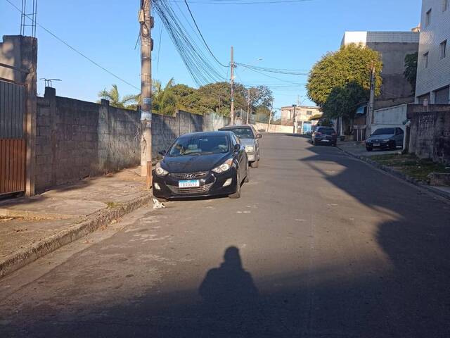 Área para Venda em Carapicuíba - 2