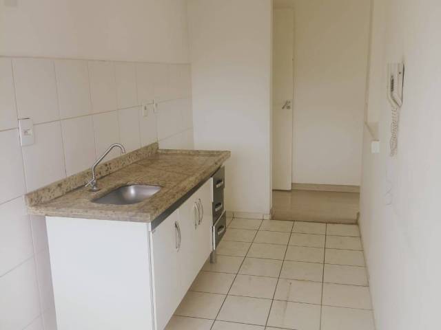 Apartamento para Locação em Carapicuíba - 2
