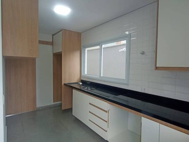 Casa para Venda em Cotia - 3