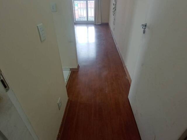 Apartamento para Venda em Carapicuíba - 4