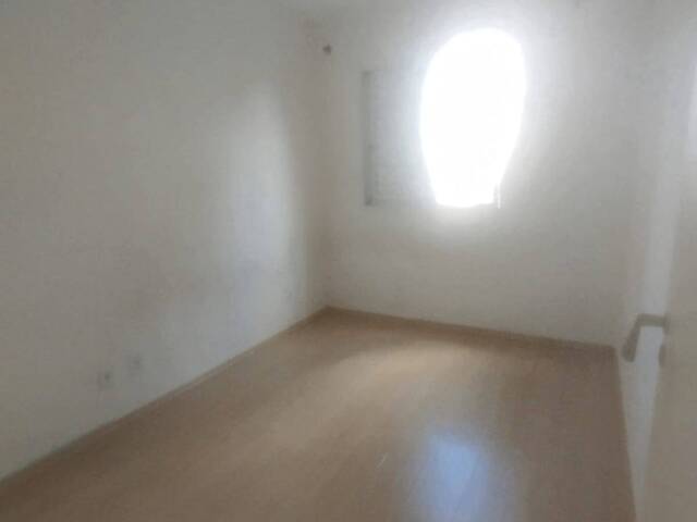 Apartamento para Venda em Carapicuíba - 5