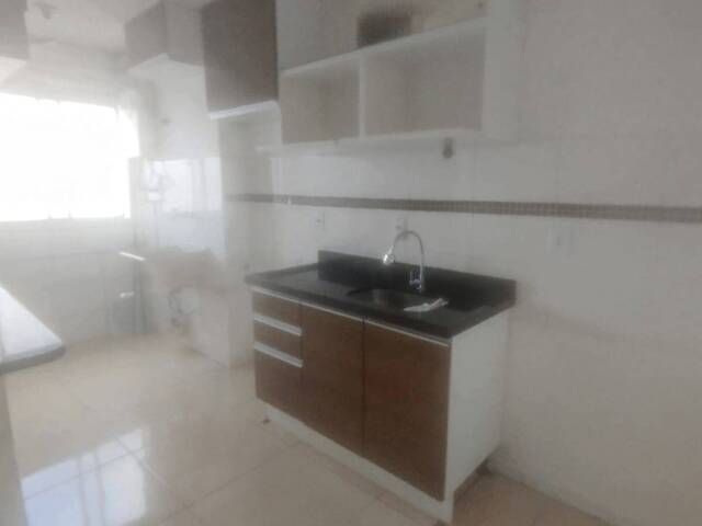 #fle184VE - Apartamento para Venda em Carapicuíba - SP