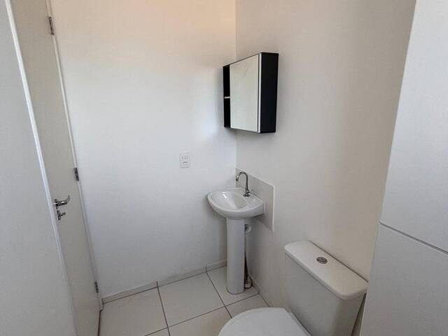 Apartamento para Venda em Carapicuíba - 3