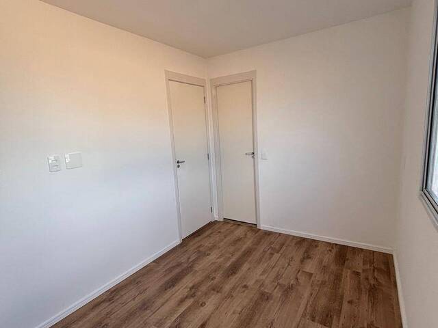 Apartamento para Venda em Carapicuíba - 5