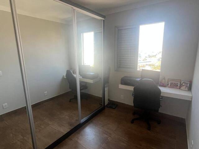 Apartamento para Venda em Carapicuíba - 5